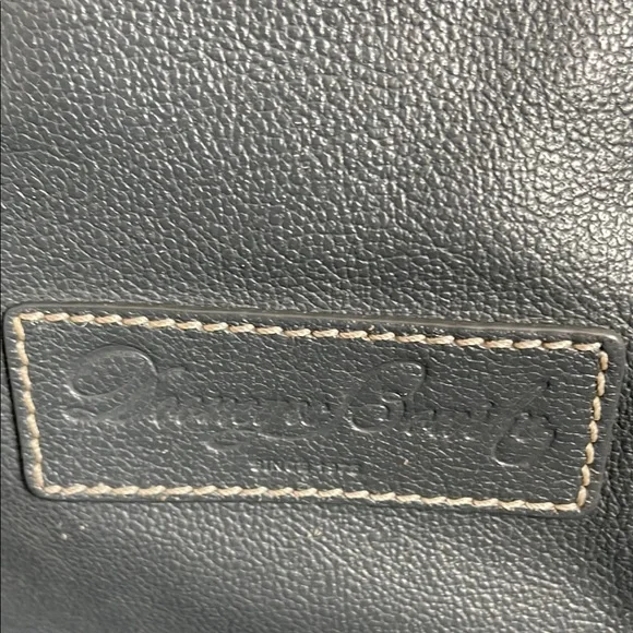 Dooney & Bourke Gray Tote with Soft Leather and Spacious Design - Picture 2 of 5